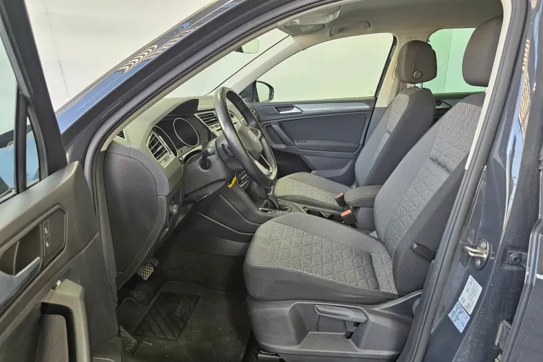 Volkswagen Tiguan din 2021 cu 69.249 km - oferta VOL227397 - foto 6