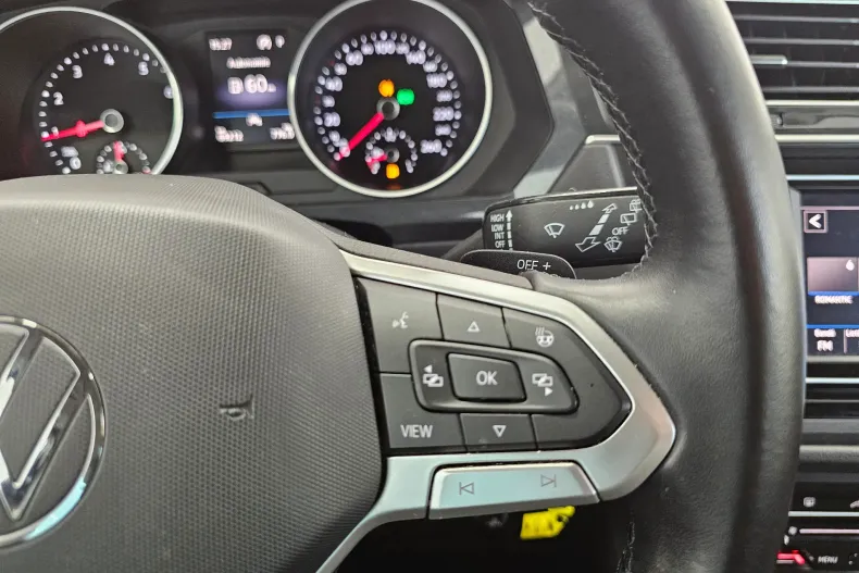 Volkswagen Tiguan din 2021 cu 69.249 km - oferta VOL227397 - foto 10