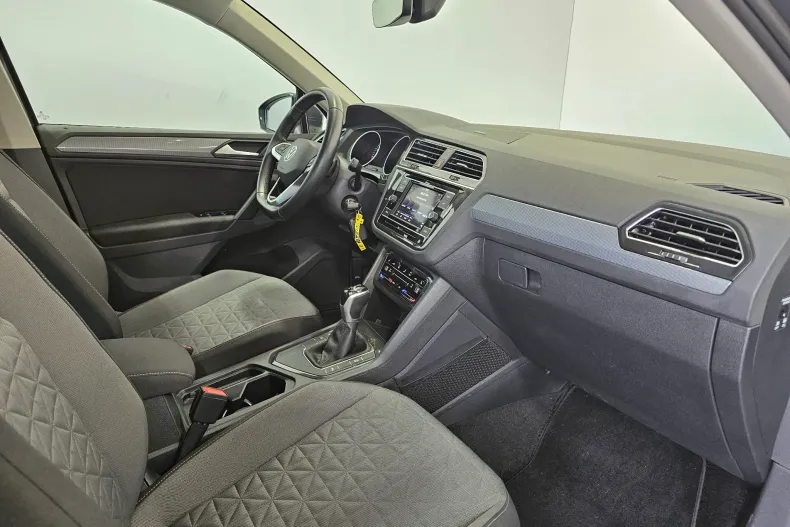 Volkswagen Tiguan din 2021 cu 69.249 km - oferta VOL227397 - foto 27