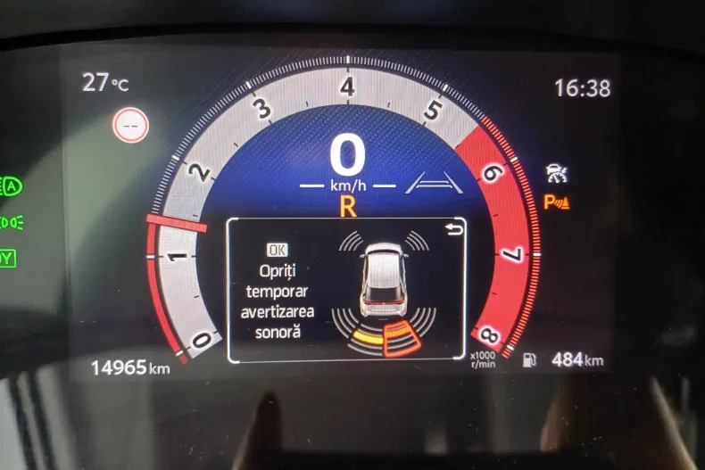 Toyota Yaris Cross din 2025 cu 14.965 km - oferta TOY227399 - foto 28