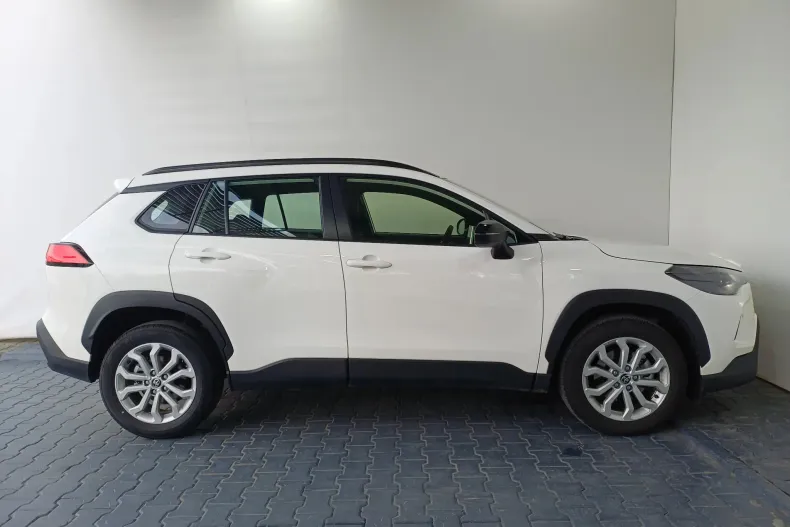 Toyota Corolla Cross din 2025 cu 13.940 km - oferta TOY227400 - foto 32