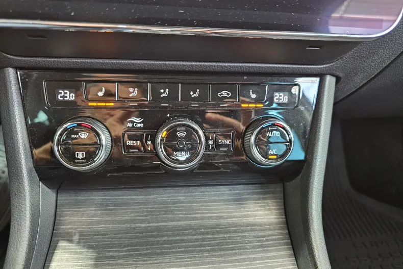 Skoda Superb din 2021 cu 124.744 km - oferta SKO227403 - foto 14