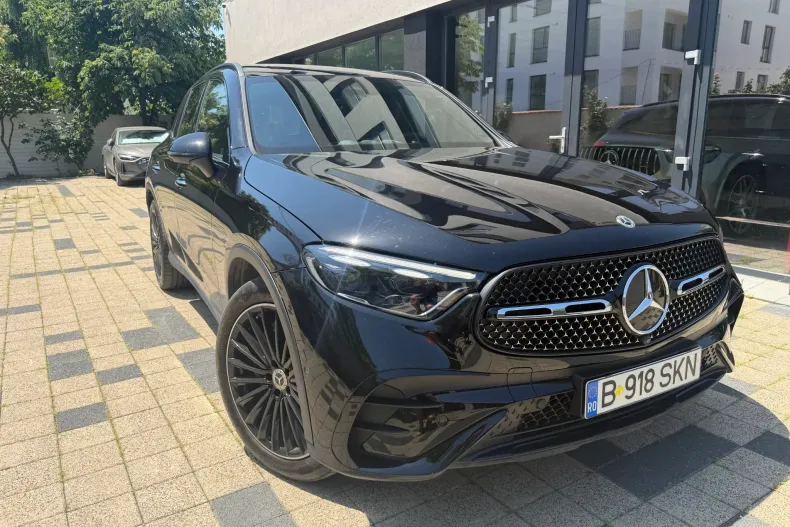 Mercedes-Benz GLC (Clasa GLC) din 2023 cu 30.362 km - oferta MER227407 - foto 1