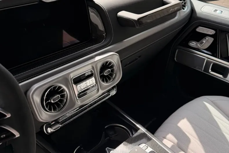 Mercedes-Benz G (Clasa G) din 2026 cu 14 km - oferta MER227410 - foto 10