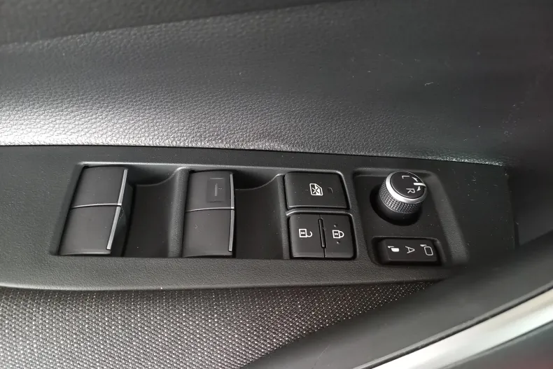 Toyota Corolla din 2025 cu 9 km - oferta TOY227415 - foto 16