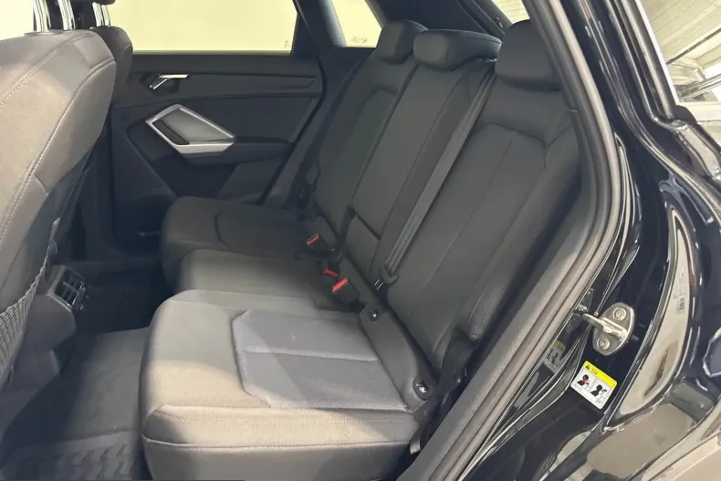 Audi Q3 din 2023 cu 122.128 km - oferta AUD227417 - foto 11