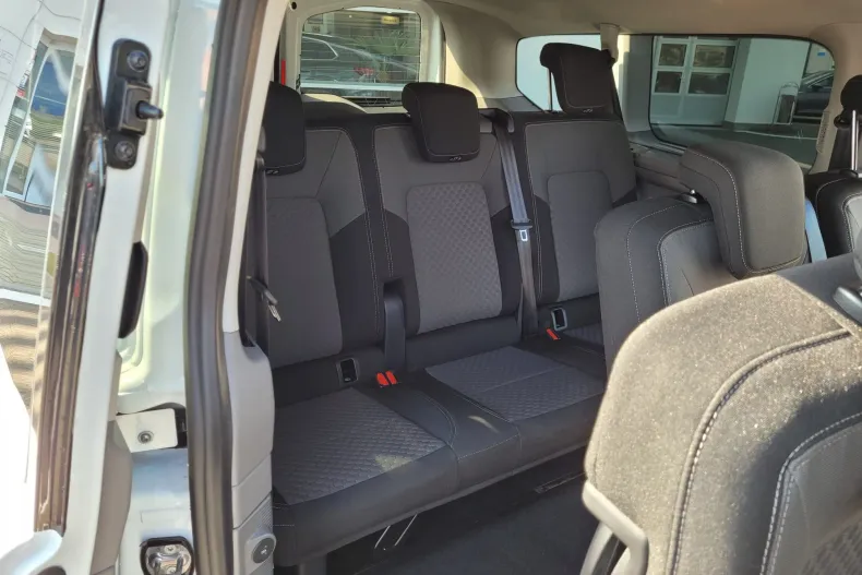 Volkswagen Caravelle din 2025 cu 20 km - oferta VOL227418 - foto 14