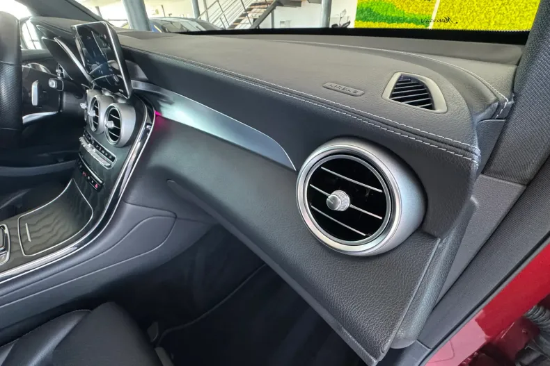 Mercedes-Benz GLC Coupe (Clasa GLC) din 2021 cu 63.102 km - oferta MER227419 - foto 22