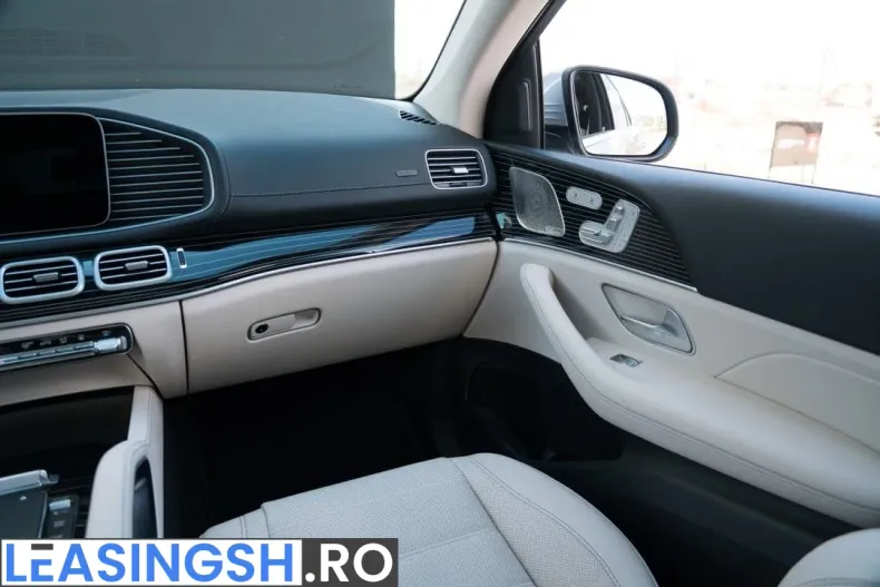 Mercedes-Benz GLE 400 (Clasa GLE) din 2024 cu 25.500 km - oferta MER227426 - foto 9