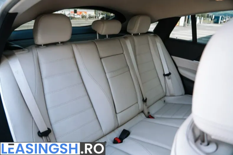 Mercedes-Benz GLE 400 (Clasa GLE) din 2024 cu 25.500 km - oferta MER227426 - foto 11