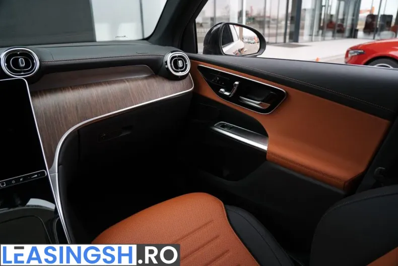 Mercedes-Benz GLC (Clasa GLC) din 2026 cu 1 km - oferta MER227432 - foto 9