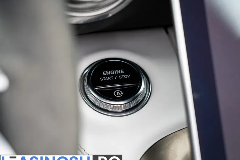 Mercedes-Benz SL 63 AMG (Clasa SL) din 2023 cu 7.500 km - oferta MER227433 - foto 21