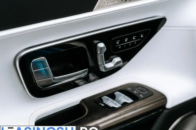 Mercedes-Benz SL 63 AMG (Clasa SL) din 2023 cu 7.500 km - oferta MER227433 - foto 28