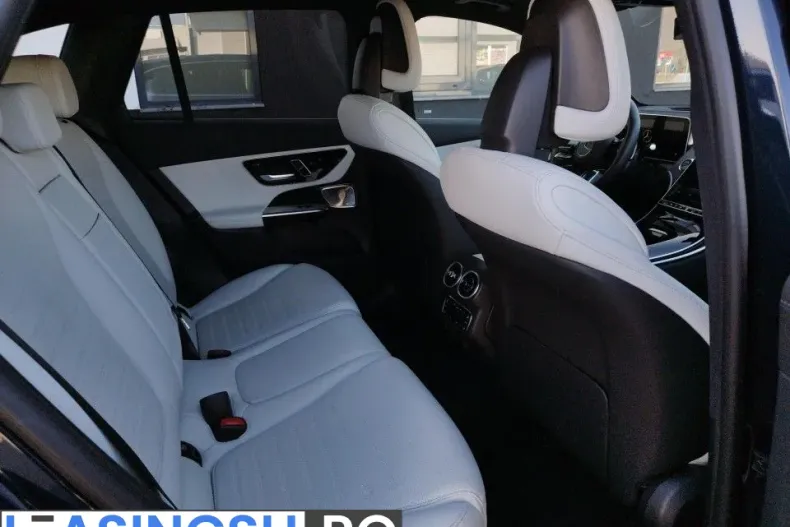 Mercedes-Benz GLC (Clasa GLC) din 2023 cu 14.000 km - oferta MER227439 - foto 13