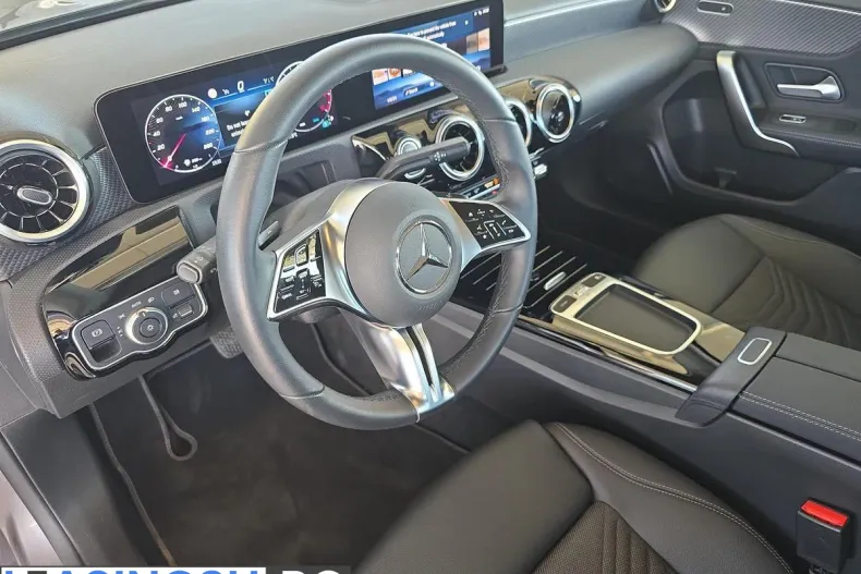 Mercedes-Benz A 180 (Clasa A) din 2025 cu 17.262 km - oferta MER227446 - foto 10