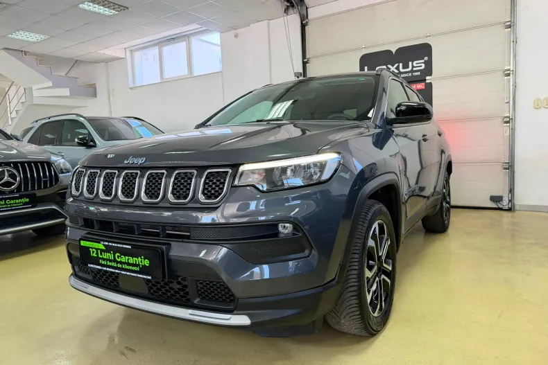 Jeep Compass din 2023 cu 93.747 km - oferta JEE227448 - foto 1