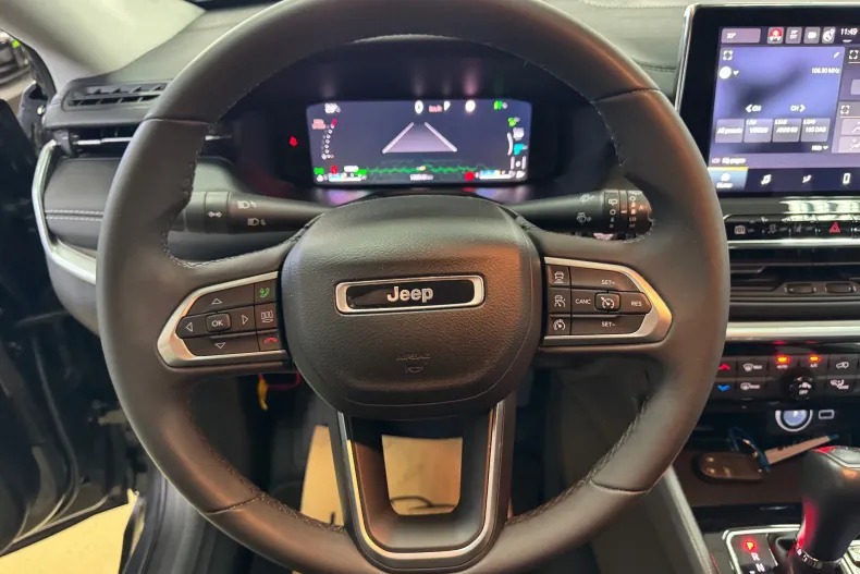 Jeep Compass din 2023 cu 100.500 km - oferta JEE227449 - foto 25