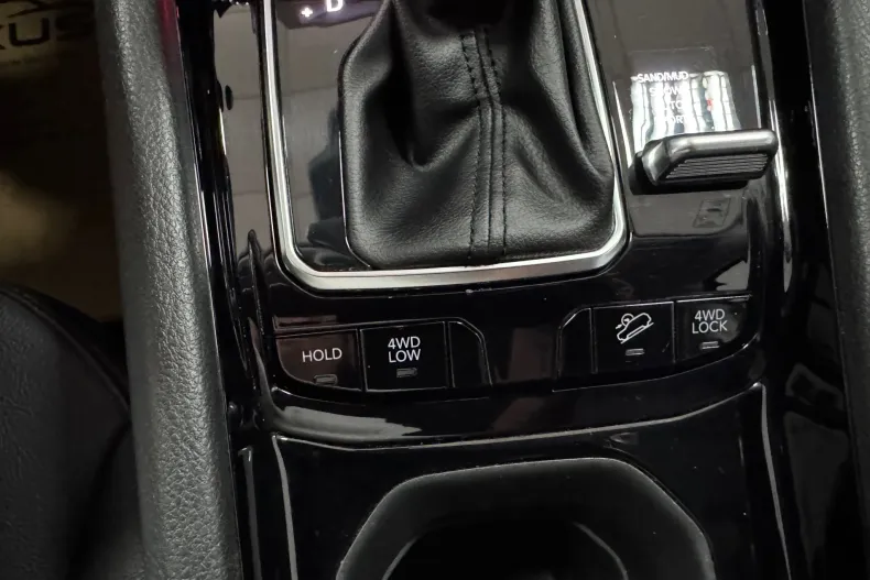 Jeep Compass din 2023 cu 100.500 km - oferta JEE227449 - foto 31