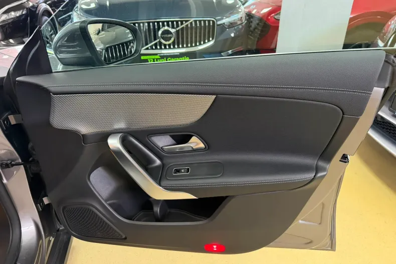 Mercedes-Benz CLA 250 (Clasa CLA) din 2022 cu 110.691 km - oferta MER227450 - foto 14