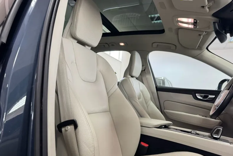 Volvo XC60 din 2021 cu 110.497 km - oferta VOL227451 - foto 26