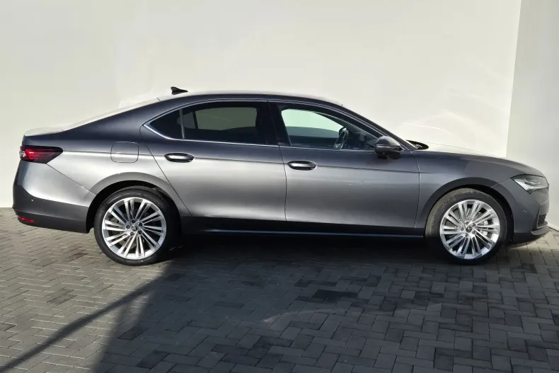 Skoda Superb din 2024 cu 31.426 km - oferta SKO227454 - foto 6