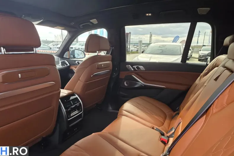 BMW X7 (Seria X) din 2026 cu 7 km - oferta BMW227458 - foto 8