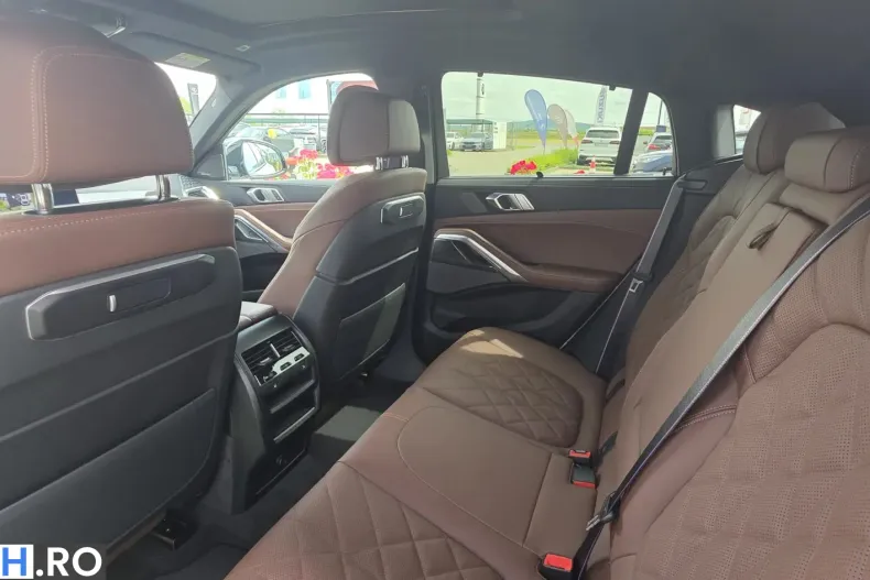 BMW X6 (Seria X) din 2026 cu 10 km - oferta BMW227459 - foto 8