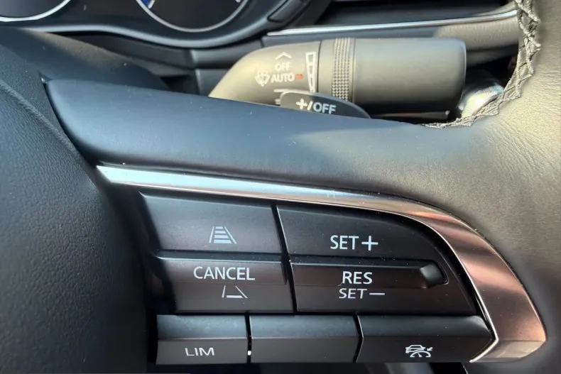 Mazda 3 din 2025 cu 7.049 km - oferta MAZ227468 - foto 13