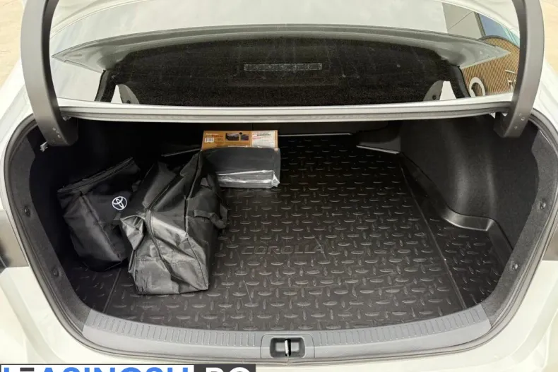 Toyota Corolla din 2025 cu 2.576 km - oferta TOY227472 - foto 11