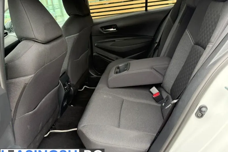 Toyota Corolla din 2025 cu 2.576 km - oferta TOY227472 - foto 14