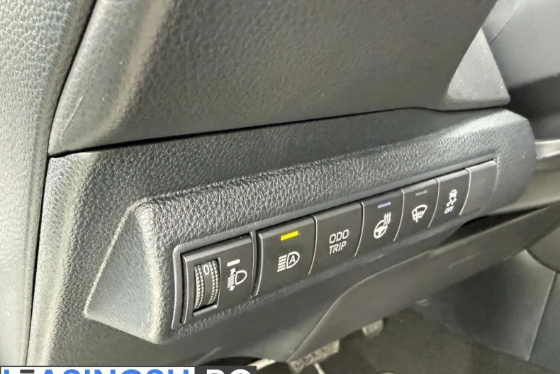 Toyota Corolla din 2025 cu 2.576 km - oferta TOY227472 - foto 19