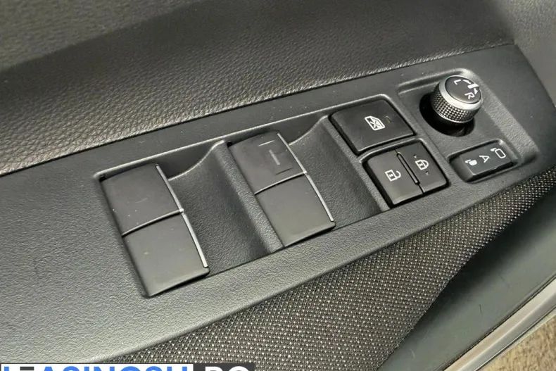 Toyota Corolla din 2025 cu 2.576 km - oferta TOY227472 - foto 21