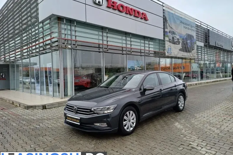 Volkswagen Passat din 2020 cu 96.676 km - oferta VOL227477 - foto 1