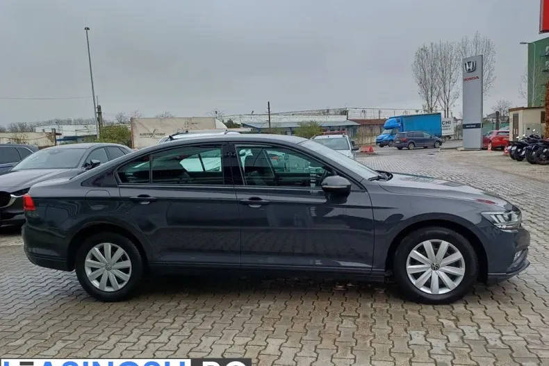 Volkswagen Passat din 2020 cu 96.676 km - oferta VOL227477 - foto 5