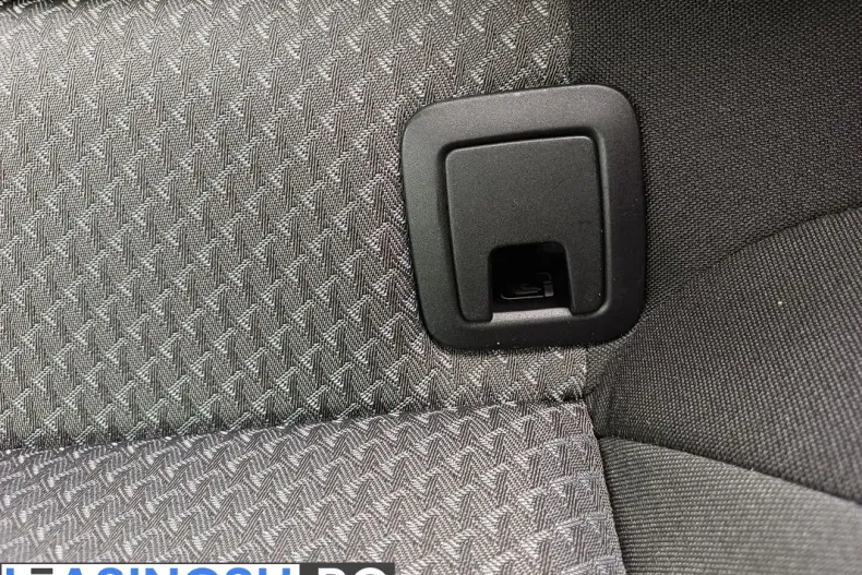 Volkswagen Passat din 2020 cu 96.676 km - oferta VOL227477 - foto 22