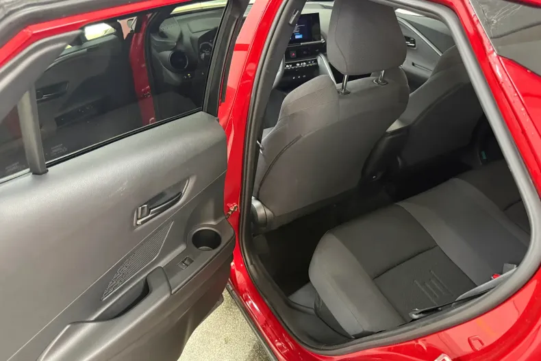 Toyota C-HR din 2025 cu 9.086 km - oferta TOY227483 - foto 10