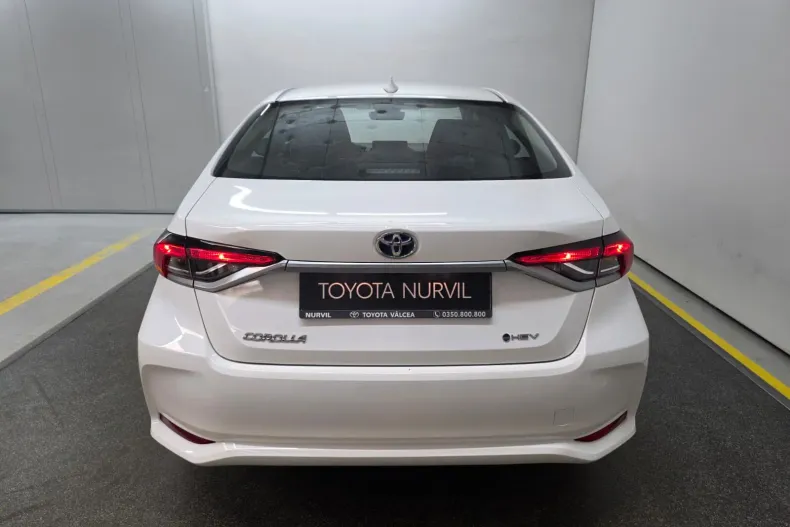 Toyota Corolla din 2025 cu 9.500 km - oferta TOY227484 - foto 6