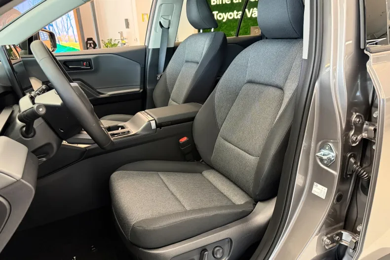 Toyota RAV4 din 2026 cu 10 km - oferta TOY227485 - foto 9