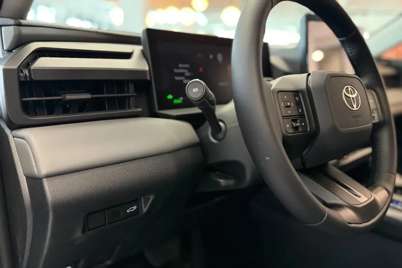 Toyota RAV4 din 2026 cu 10 km - oferta TOY227485 - foto 10