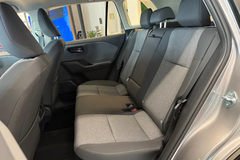 Toyota RAV4 din 2026 cu 10 km - oferta TOY227485 - foto 13