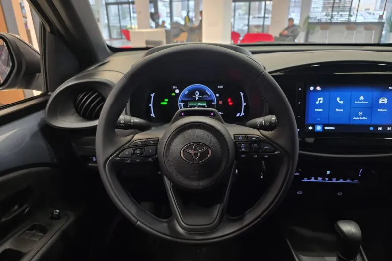 Toyota Aygo (X) din 2025 cu 10 km - oferta TOY227488 - foto 6