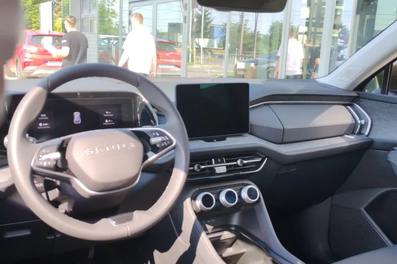 Skoda Kodiaq din 2025 cu 15 km - oferta SKO227496 - foto 11