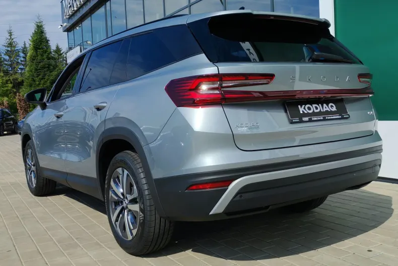 Skoda Kodiaq din 2025 cu 15 km - oferta SKO227497 - foto 8