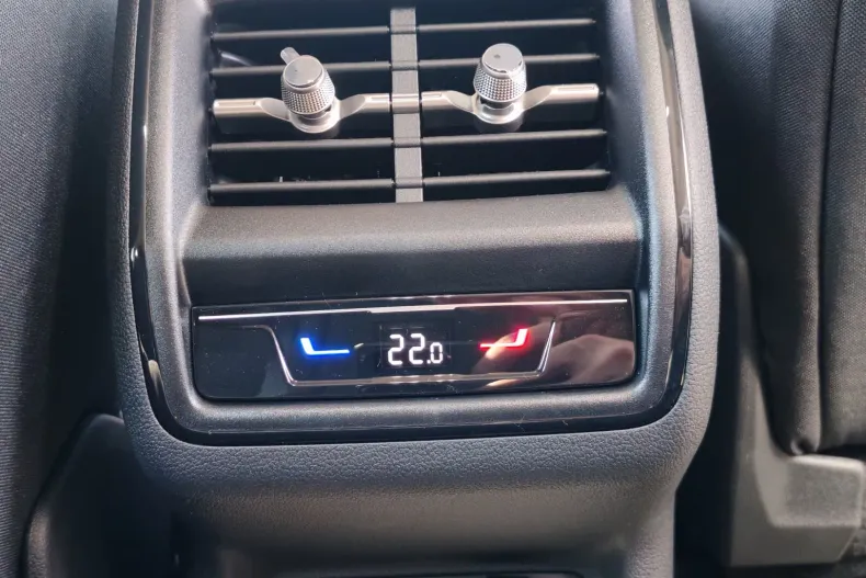 Skoda Kodiaq din 2025 cu 15 km - oferta SKO227497 - foto 14