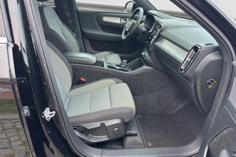 Volvo XC40 din 2020 cu 118.000 km - oferta VOL227502 - foto 7