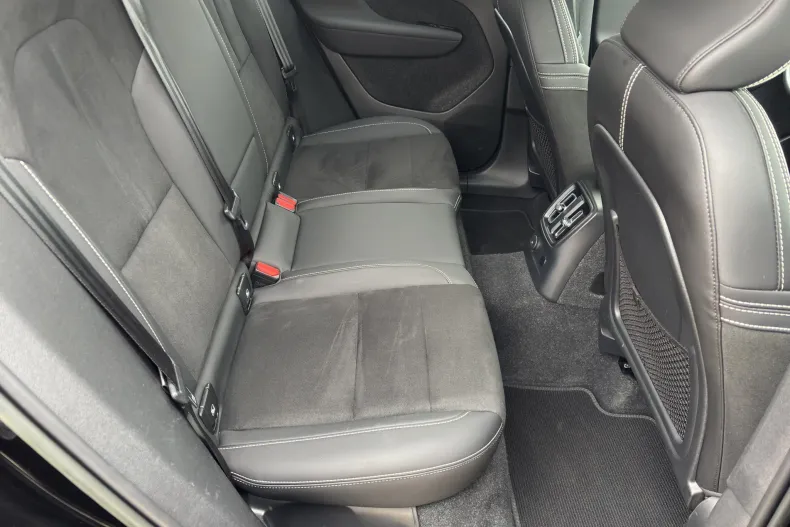 Volvo XC40 din 2022 cu 109.600 km - oferta VOL227503 - foto 8