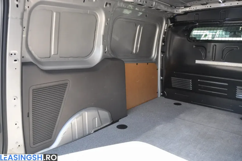Ford Transit din 2022 cu 140.893 km - oferta FOR227514 - foto 9