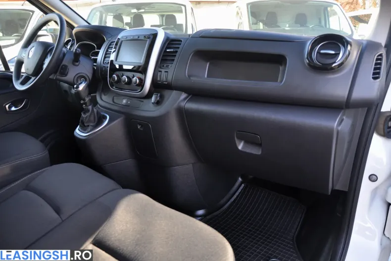 Renault Trafic din 2020 cu 147.796 km - oferta REN227516 - foto 14