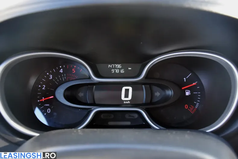 Renault Trafic din 2020 cu 147.796 km - oferta REN227516 - foto 27