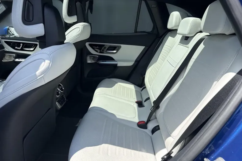 Mercedes-Benz GLC (Clasa GLC) din 2025 cu 20.223 km - oferta MER227522 - foto 15